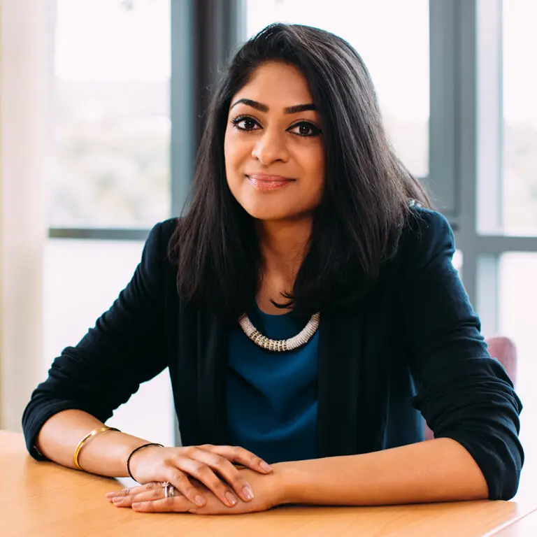 corporate-headshots-commercial-photographer